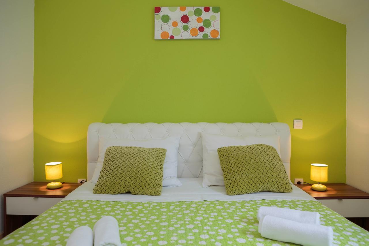 Pavao Apartments Врбоска Екстериор снимка
