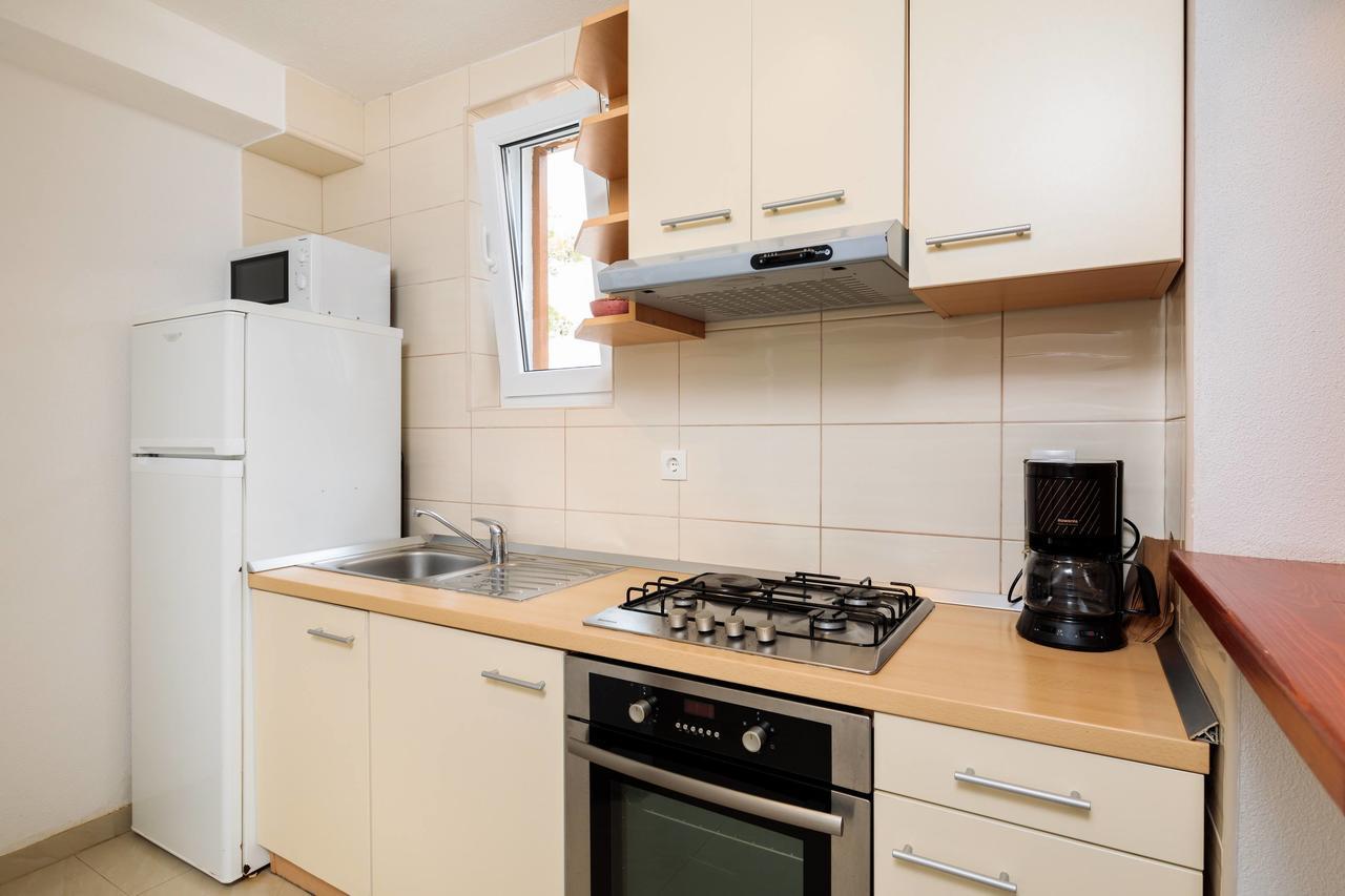 Pavao Apartments Врбоска Екстериор снимка